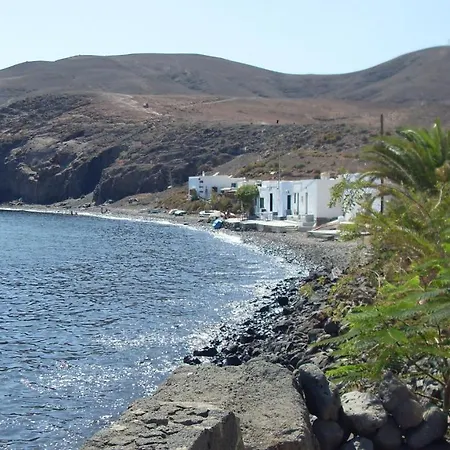 Casa Ale * Playa Quemada